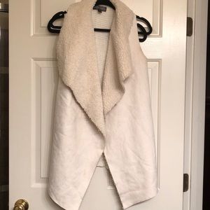 WHITE CREAM FAUX FUR LINED BEST ALMOST FAMOUS